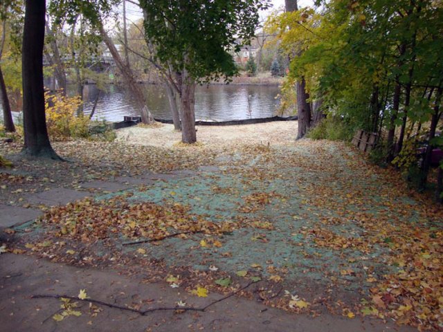 Where needed and approved by the landowner, short-term remediation measures are taken to address contamination. Here, geotextile cover is installed and soil is overlain on a portion of a floodplain along the River.