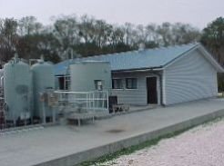 Picture of the Bayou Bonfouca Superfund site groundwater pump and treatment system.