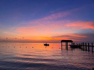 FL Sunrise Boat